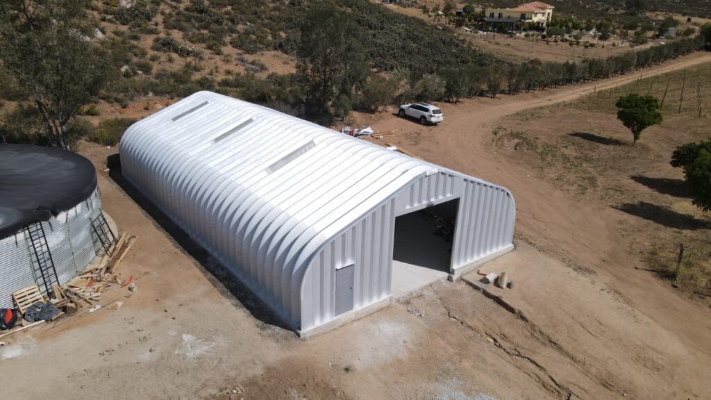 Nave industrial prefabricada SteelMaster en Valle de Guadalupe, Baja California
